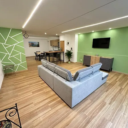 Plebiscito House 63 * Catania