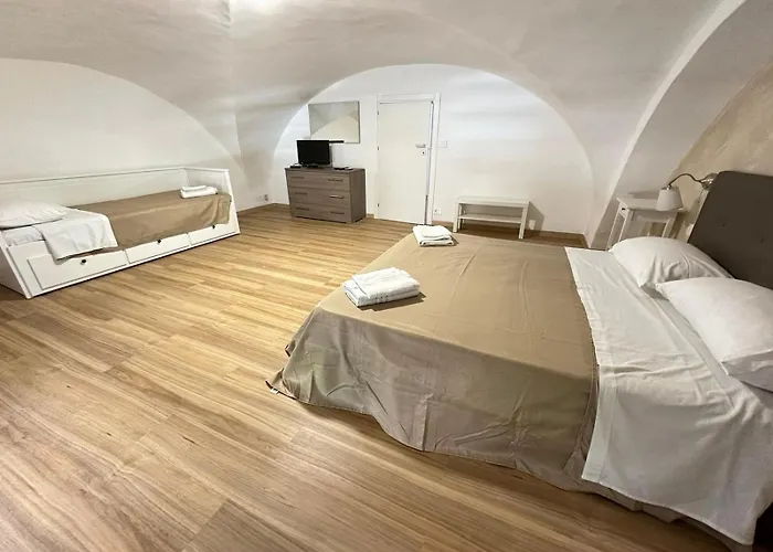 Plebiscito House 63 公寓 卡塔尼亚